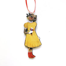 Load image into Gallery viewer, Otter Ornament