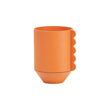 Load image into Gallery viewer, Frill Feature Planter