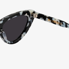 Load image into Gallery viewer, Fez Sunglasses