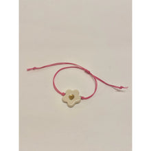 Load image into Gallery viewer, Daisy Bracelet