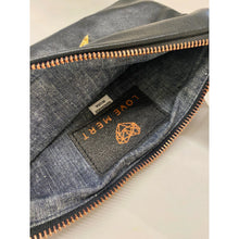 Load image into Gallery viewer, Abundance Leather Clutch - Hemp Leaf