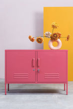 Load image into Gallery viewer, The Lowdown