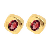 Load image into Gallery viewer, Gold Stella Stud Earrings