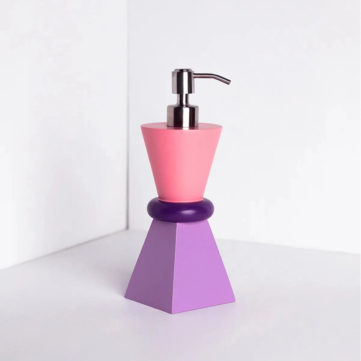 Splash Dispenser in Spice