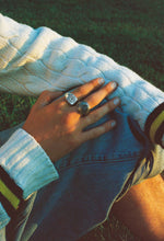 Load image into Gallery viewer, Sunshine Signet Ring
