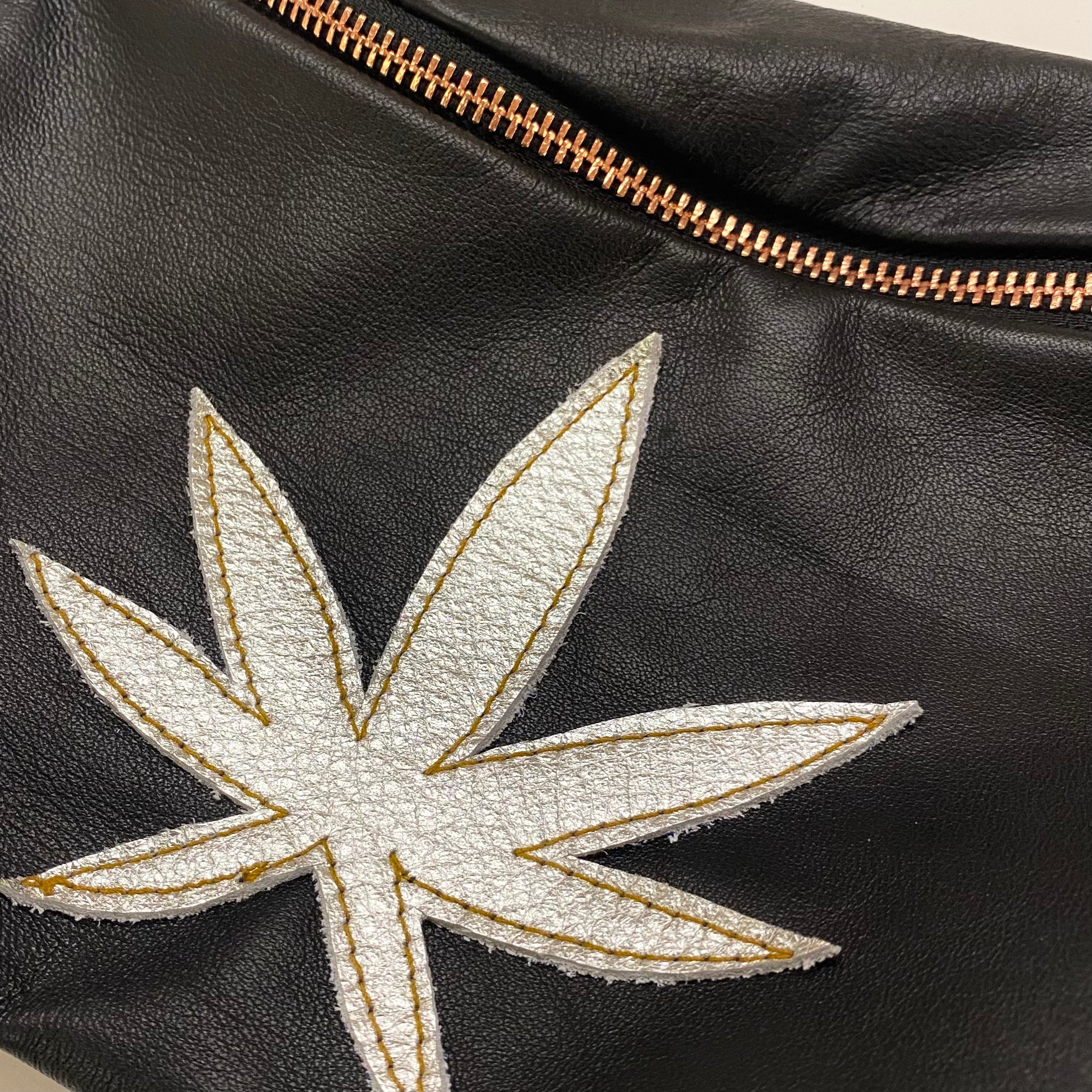 Field Fanny Pack - Hemp Leaf