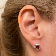 Load image into Gallery viewer, Stella Stud Earrings - Silver/Garnet
