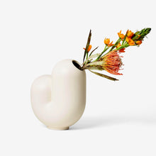 Load image into Gallery viewer, Kirby Jay Vase
