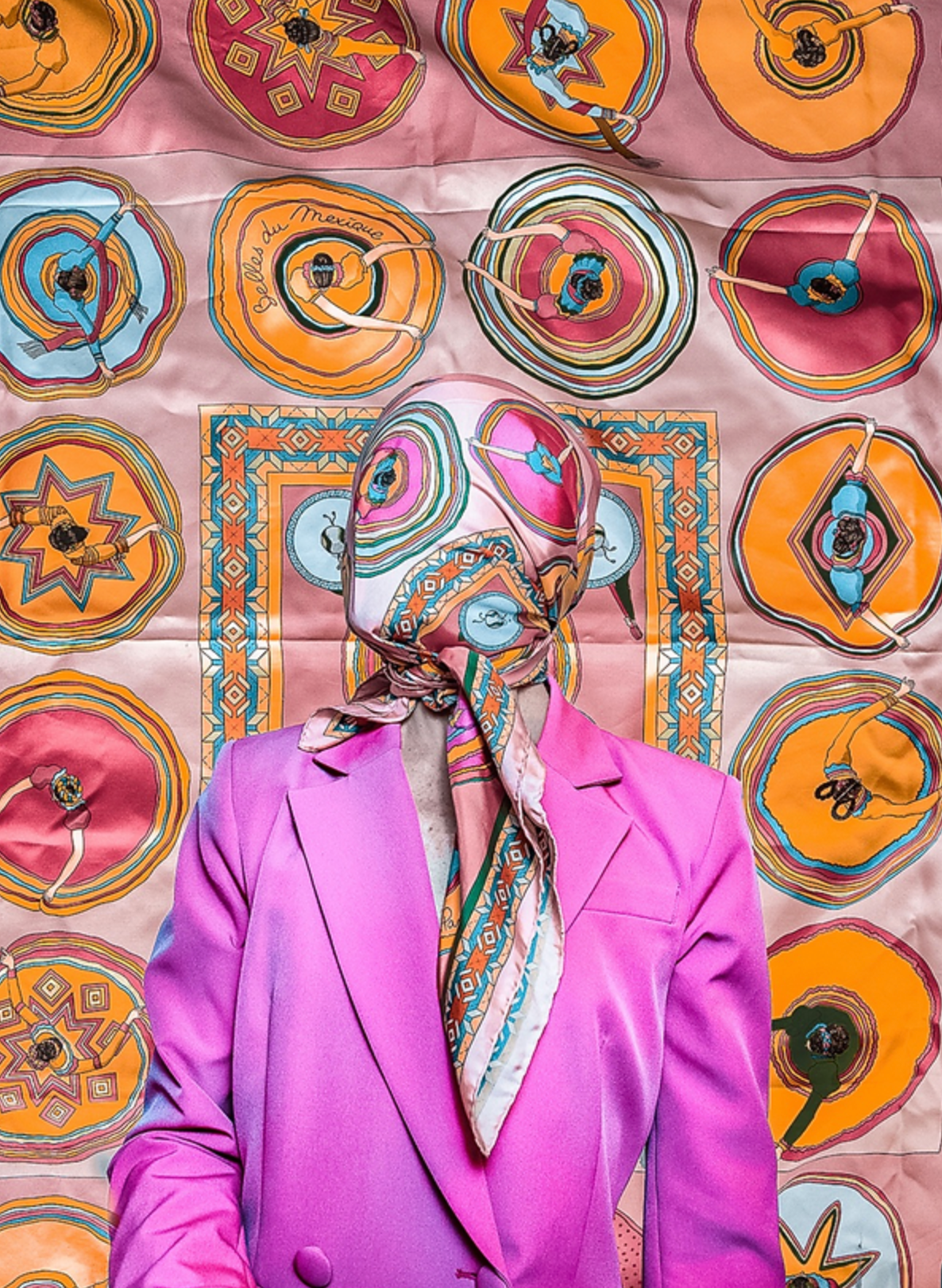 Color Cover by Lara Alcantara