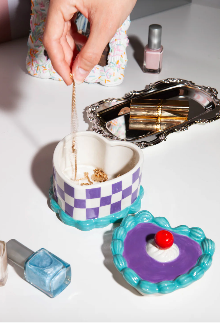 Sweetie Storage Box Heart Cake
