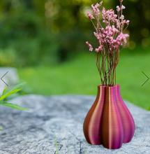 Load image into Gallery viewer, Mini Clover Vase
