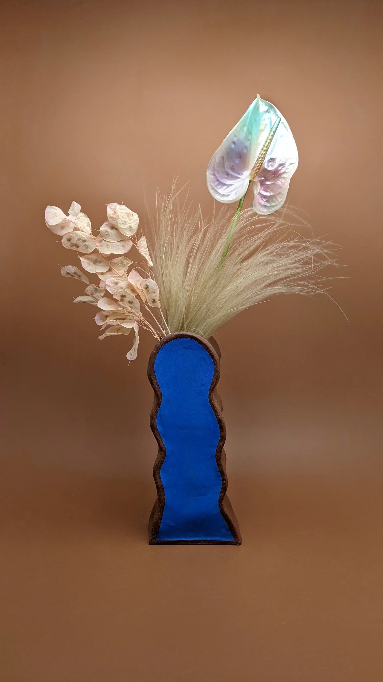 Alon Bud Vase