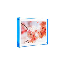 Load image into Gallery viewer, Color Edge Magnet Frame 5 x 7
