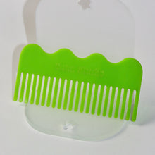 Load image into Gallery viewer, Large Wavy Comb
